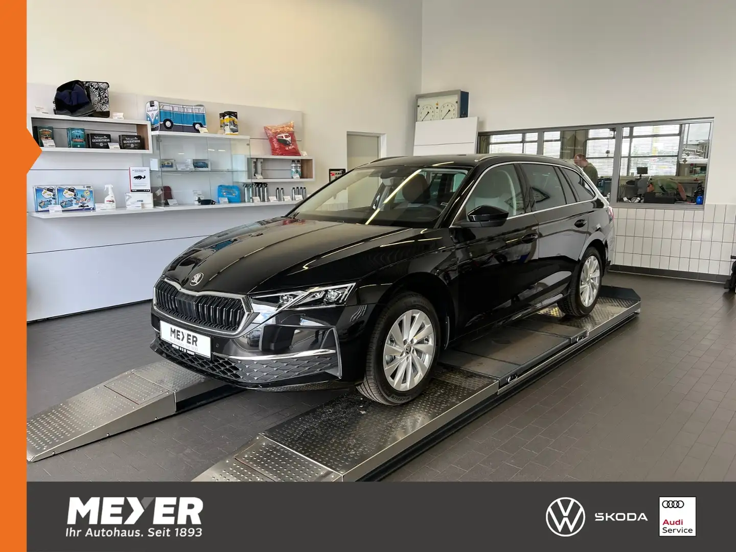 Skoda Octavia Combi FL Exclusive 1.5 TSI mHEV DSG *LED, ACC, Di Schwarz - 1