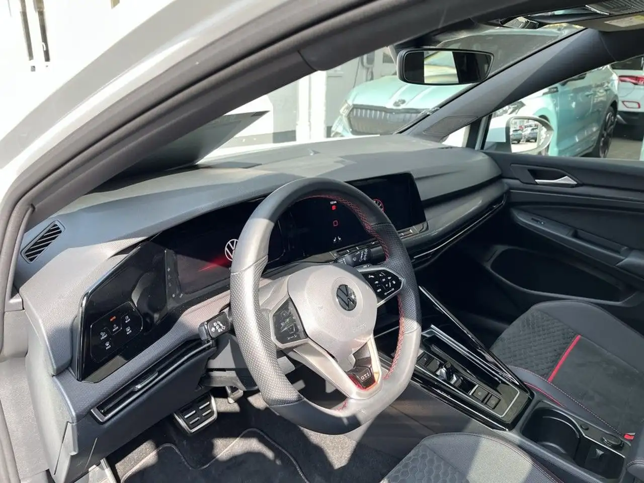 Volkswagen Golf GTI Golf 2.0 TSI DSG GTI Clubsport Navi LEDplus SHZ 13