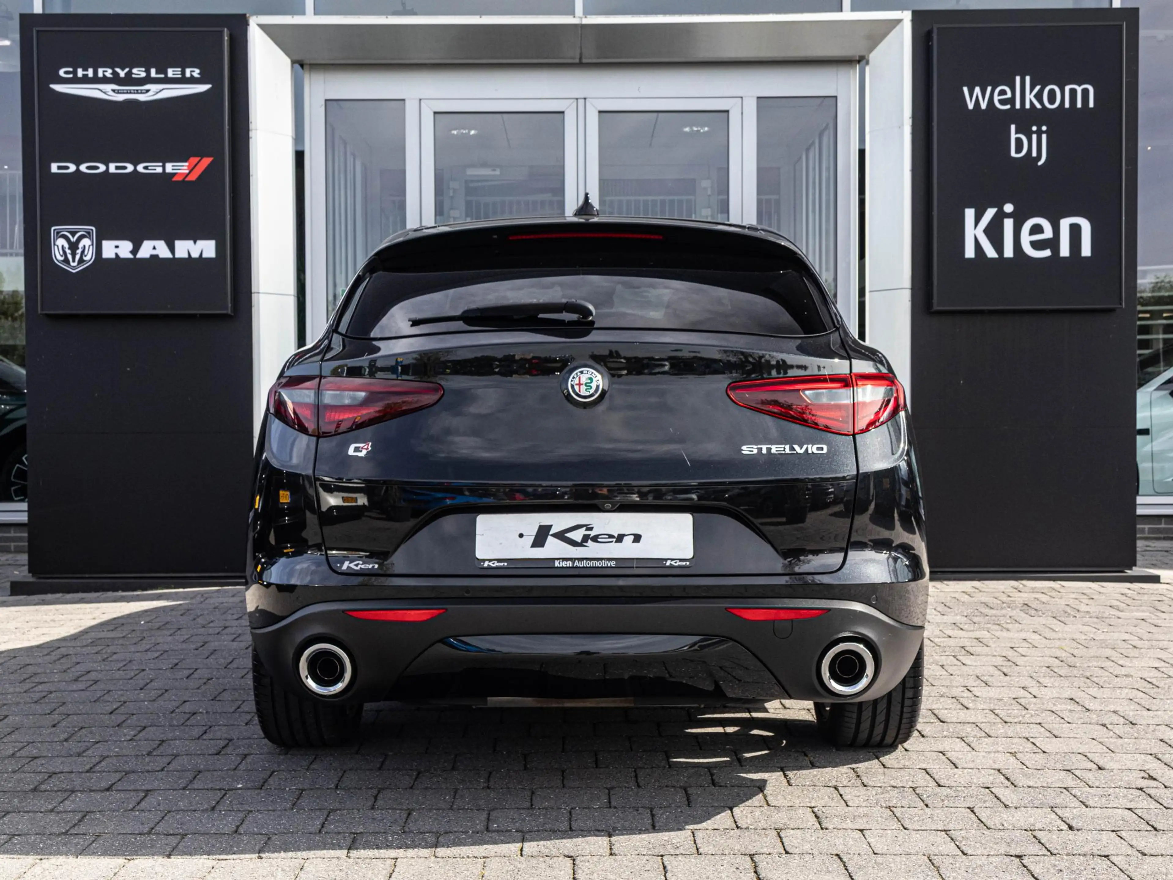 Alfa Romeo Stelvio 2.0 T AWD B-Tech | Pano| Memory | ACC | 20" — photo 19