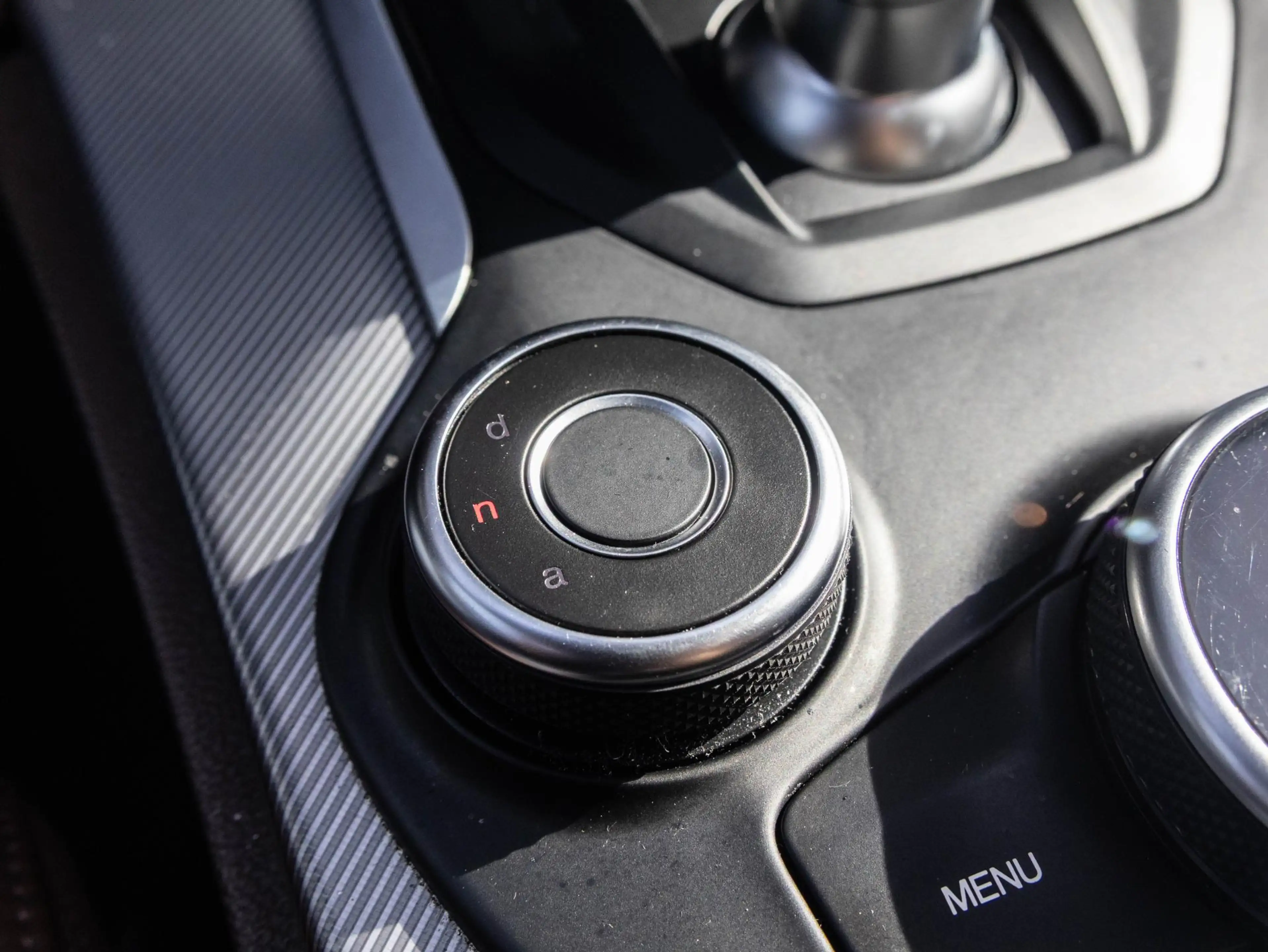 Alfa Romeo Stelvio 2.0 T AWD B-Tech | Pano| Memory | ACC | 20" — photo 36