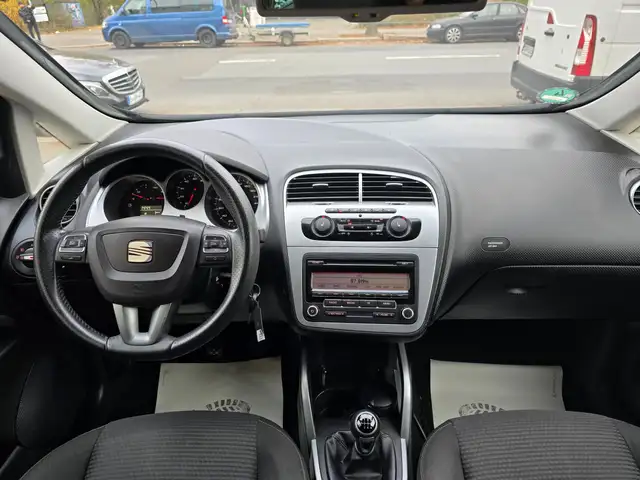Seat Altea XL view 5