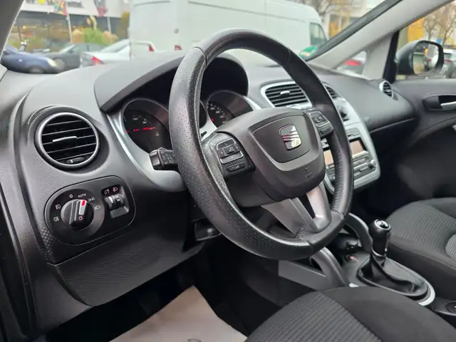 Seat Altea XL view 6