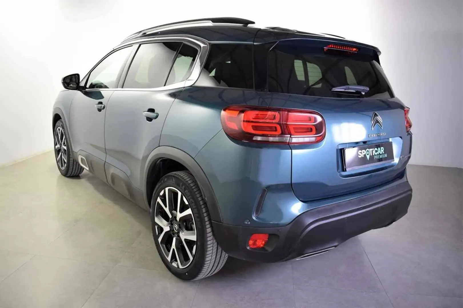 Citroen C5 Aircross PureTech 96kW (130CV) S&S Feel Verde - 2