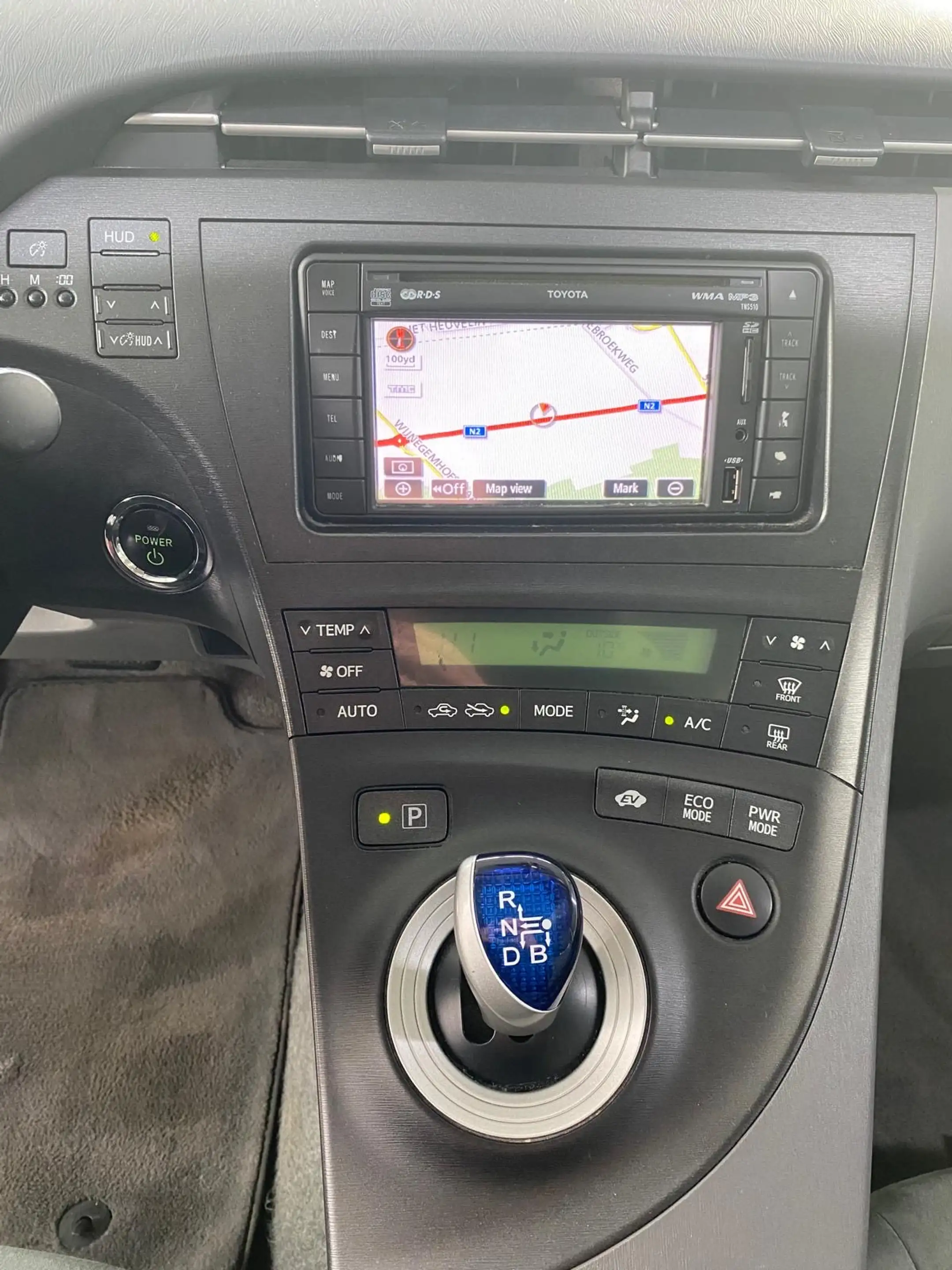 Toyota Prius Hybrid 1.8i VVT-i Luna + Buisness Line — photo 12