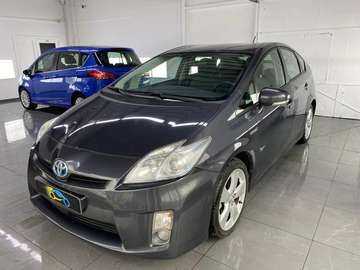 Hybrid 1.8i VVT-i Luna + Buisness Line