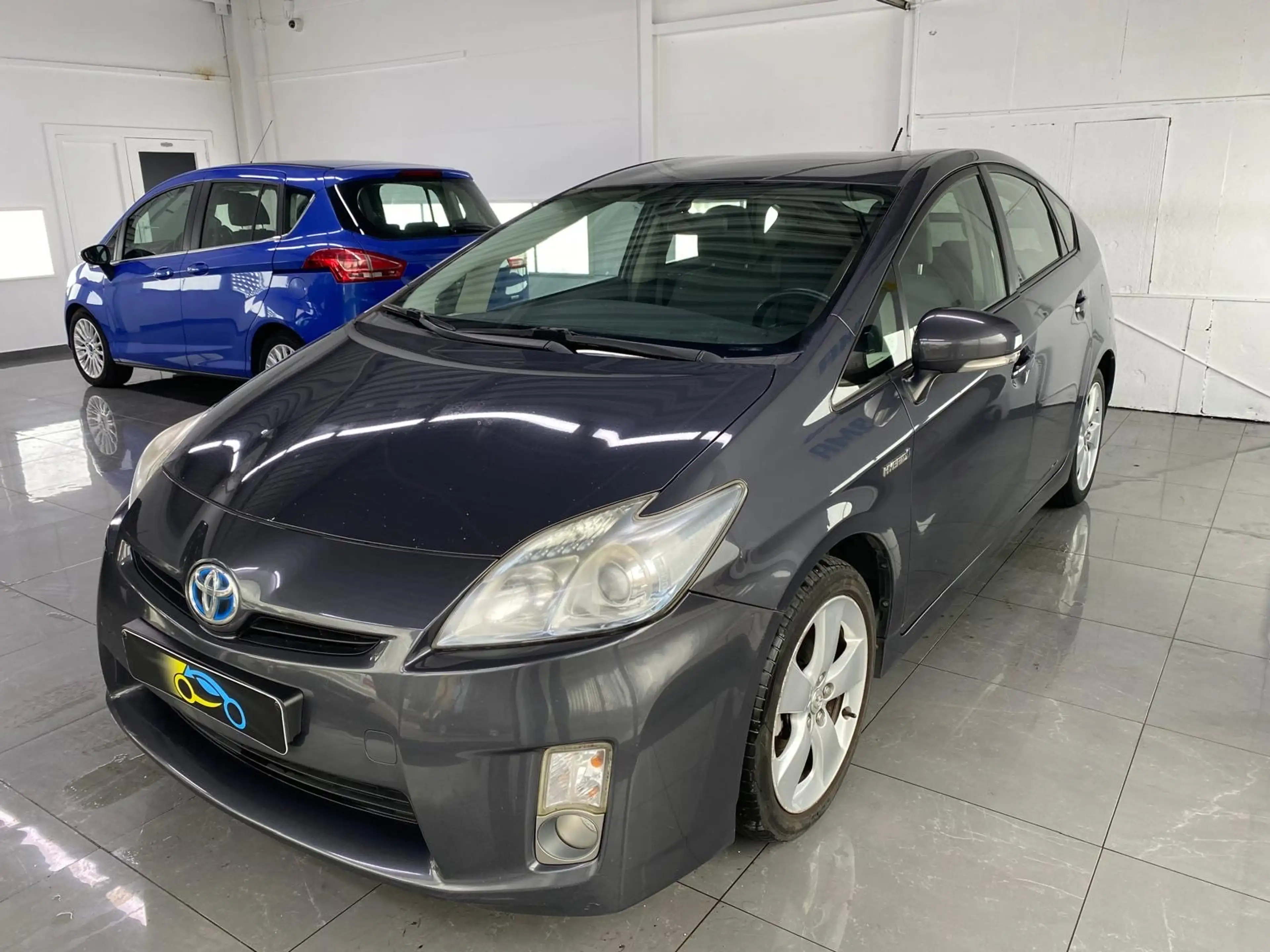 Toyota Prius Hybrid 1.8i VVT-i Luna + Buisness Line