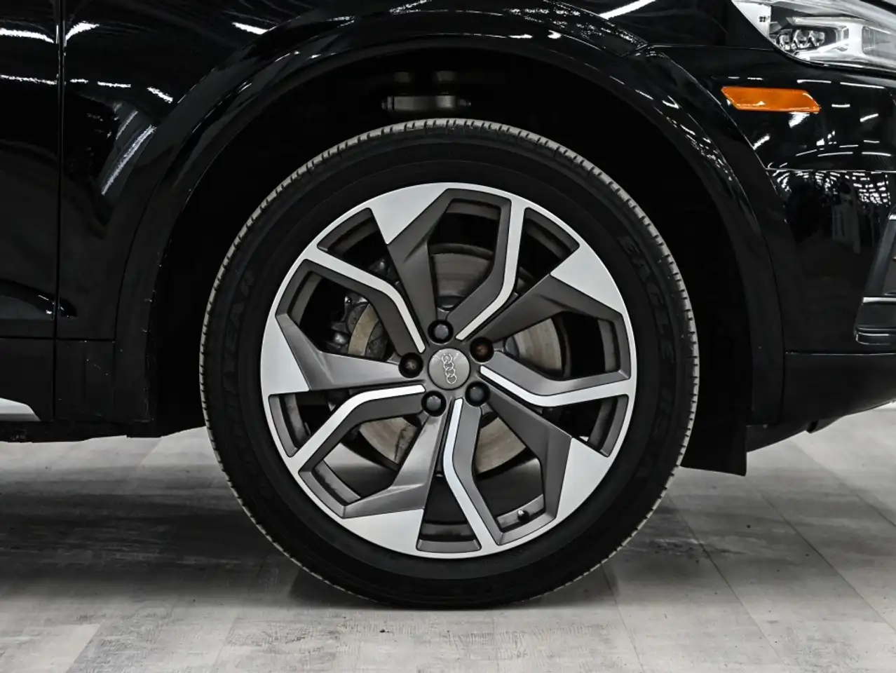 Audi Q5 photo Audi Q5