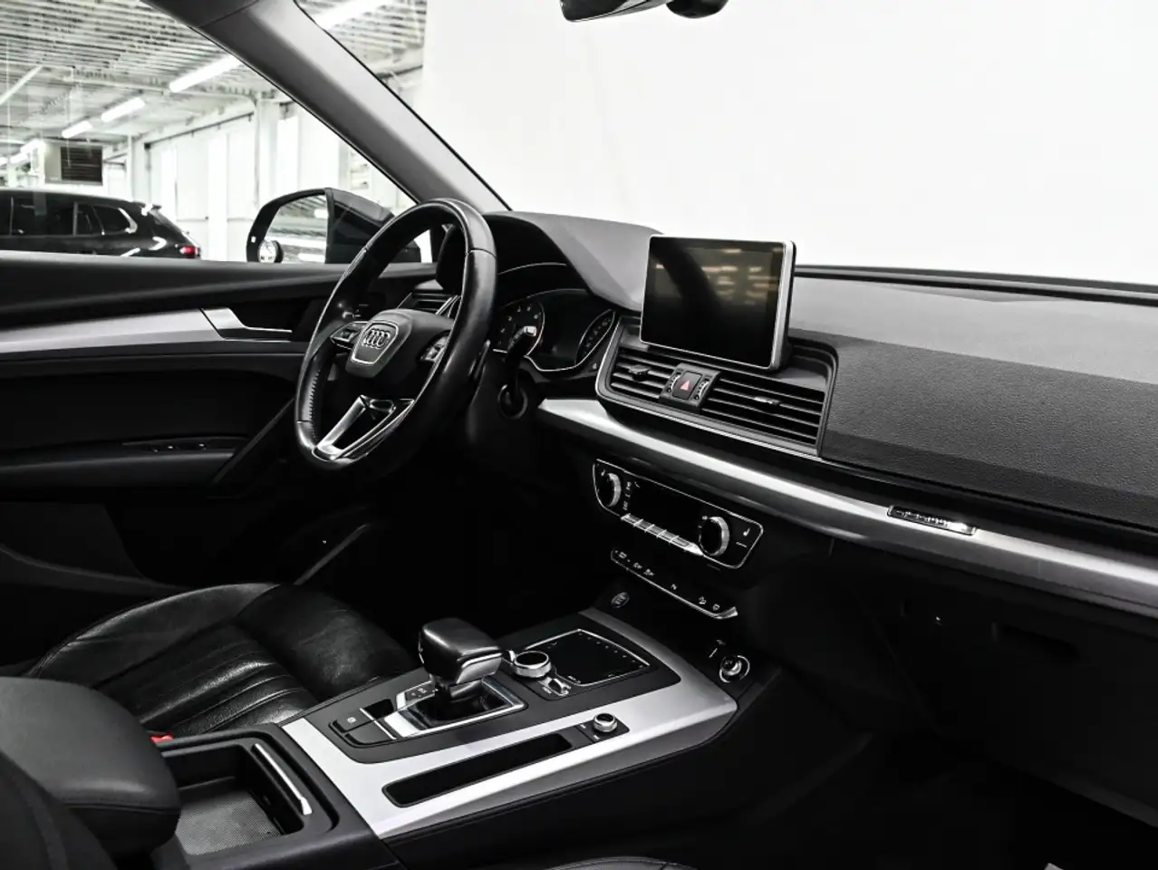 Audi Q5 photo Audi Q5