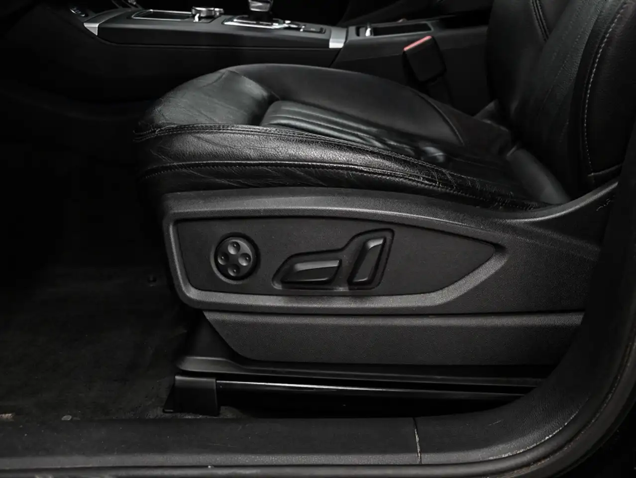 Audi Q5 photo Audi Q5