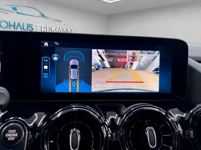 Mercedes-Benz Gla view 13