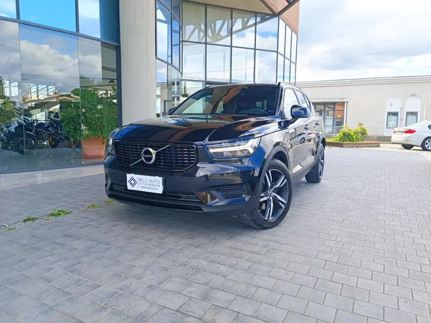 Volvo XC40 T4 AWD Geartronic R-design Nero - 1