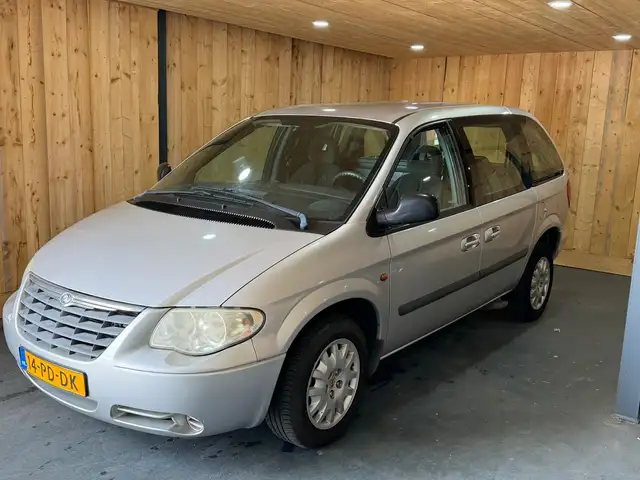 Chrysler Voyager 2.8 CRD 2004 Invalide Rolstoel Automaat Rolstoelau