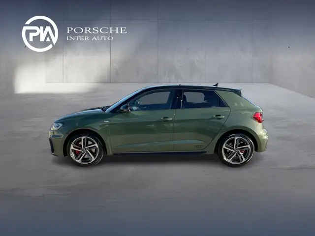 Audi A1 view 3