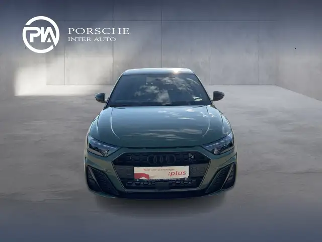 Audi A1 view 8