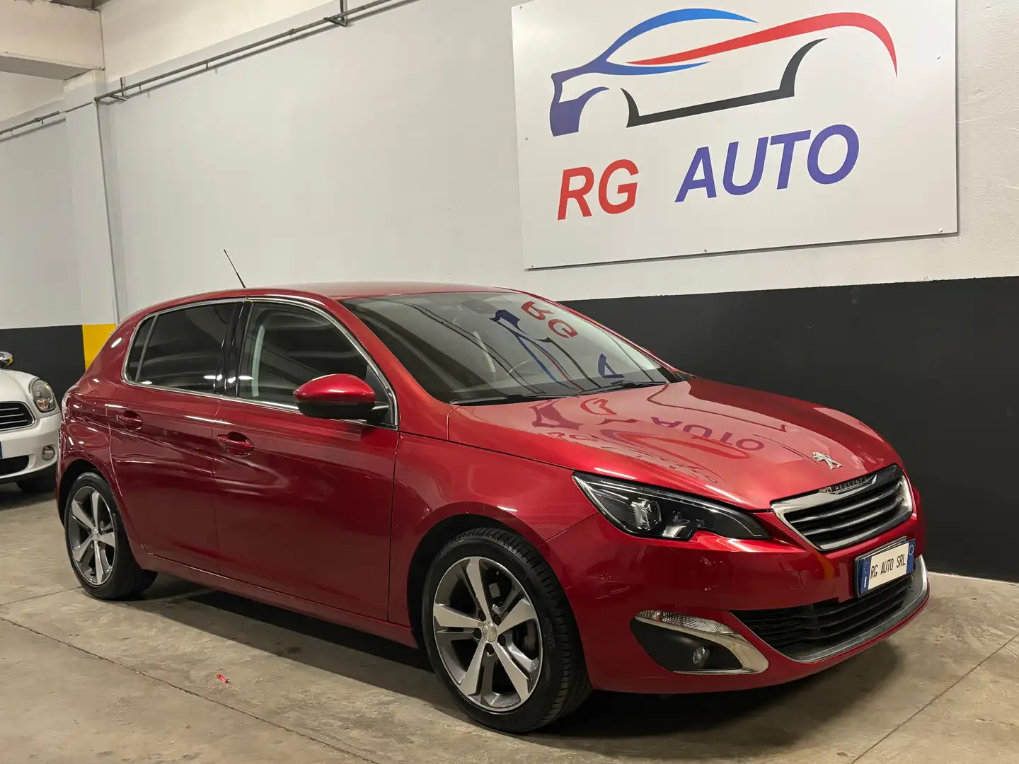 Peugeot 308 308 II 2013 5p 1.2 puretech t Allure s Rouge - 1