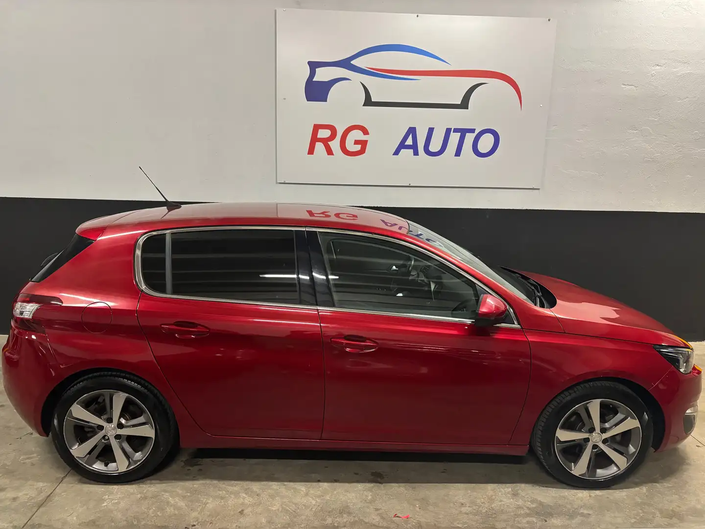 Peugeot 308 308 II 2013 5p 1.2 puretech t Allure s Rouge - 2