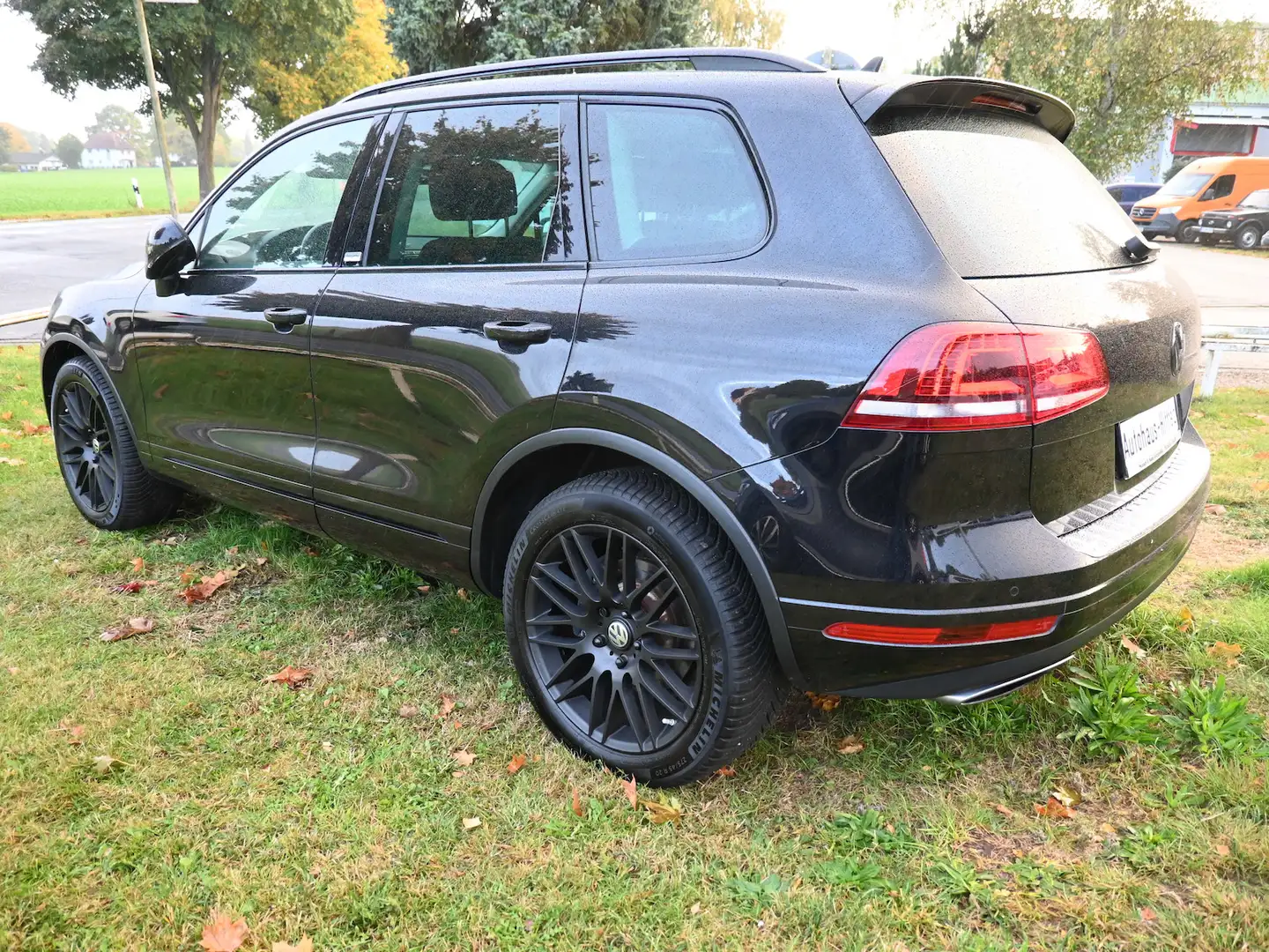 Volkswagen Touareg 3.0 V6 TDI BMT*Executive* TerrainTech 4M Schwarz - 2