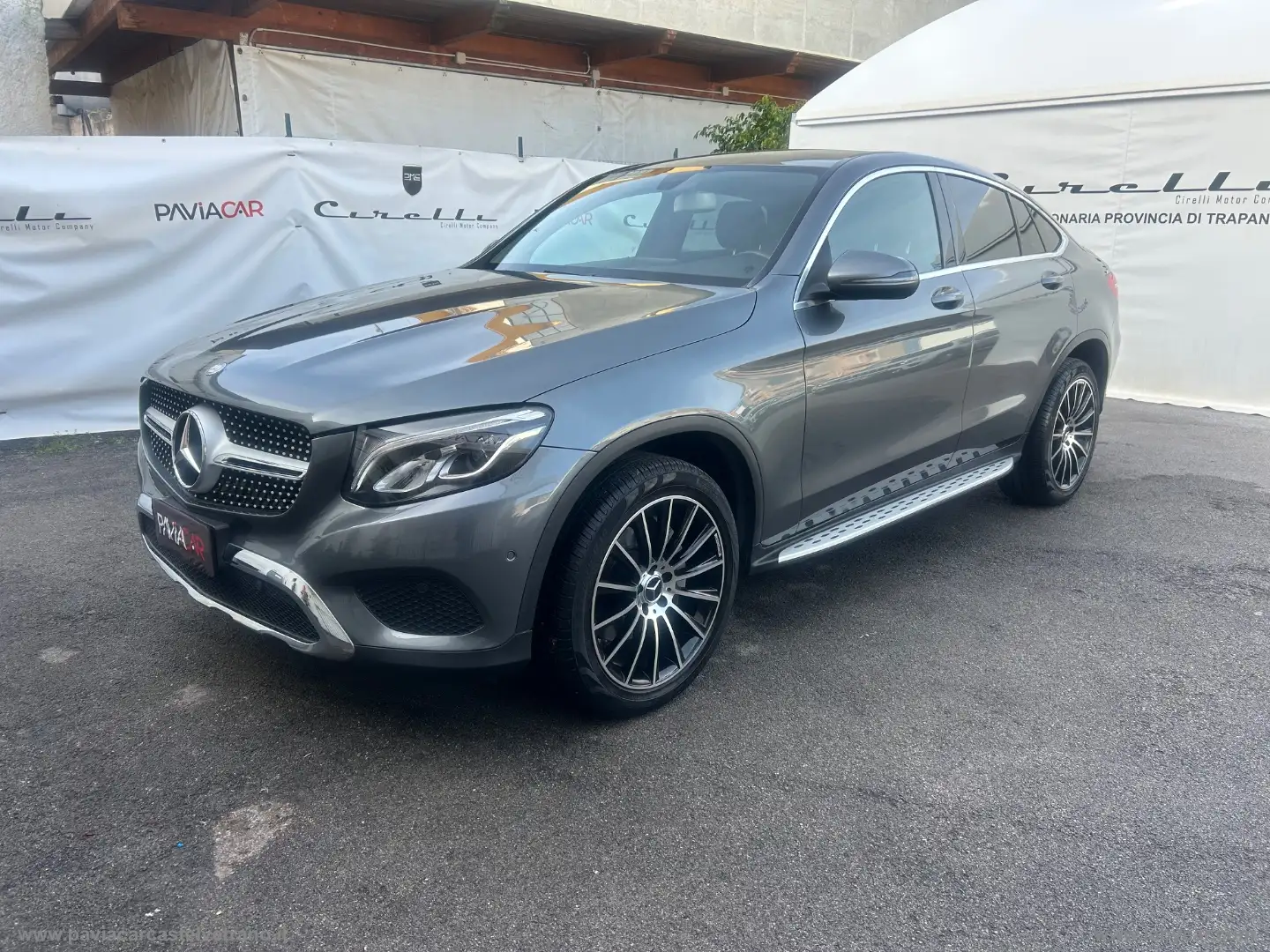 Mercedes-Benz GLC 200 GLC 250 d 4Matic Coupé Premium Grau - 2