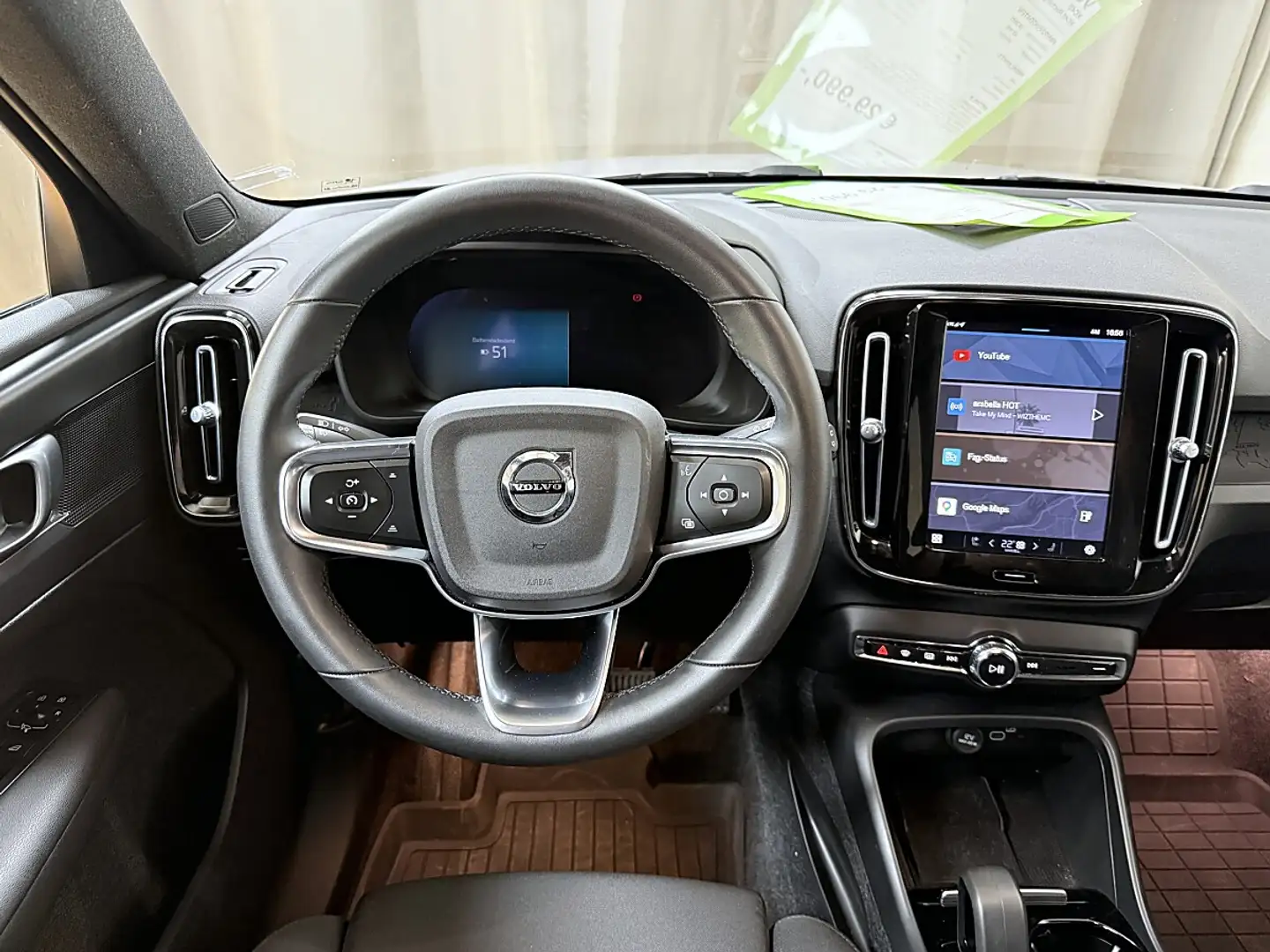 Volvo XC40 Recharge Pure Electric 78kWh Recharge Twin Plus Grau - 2