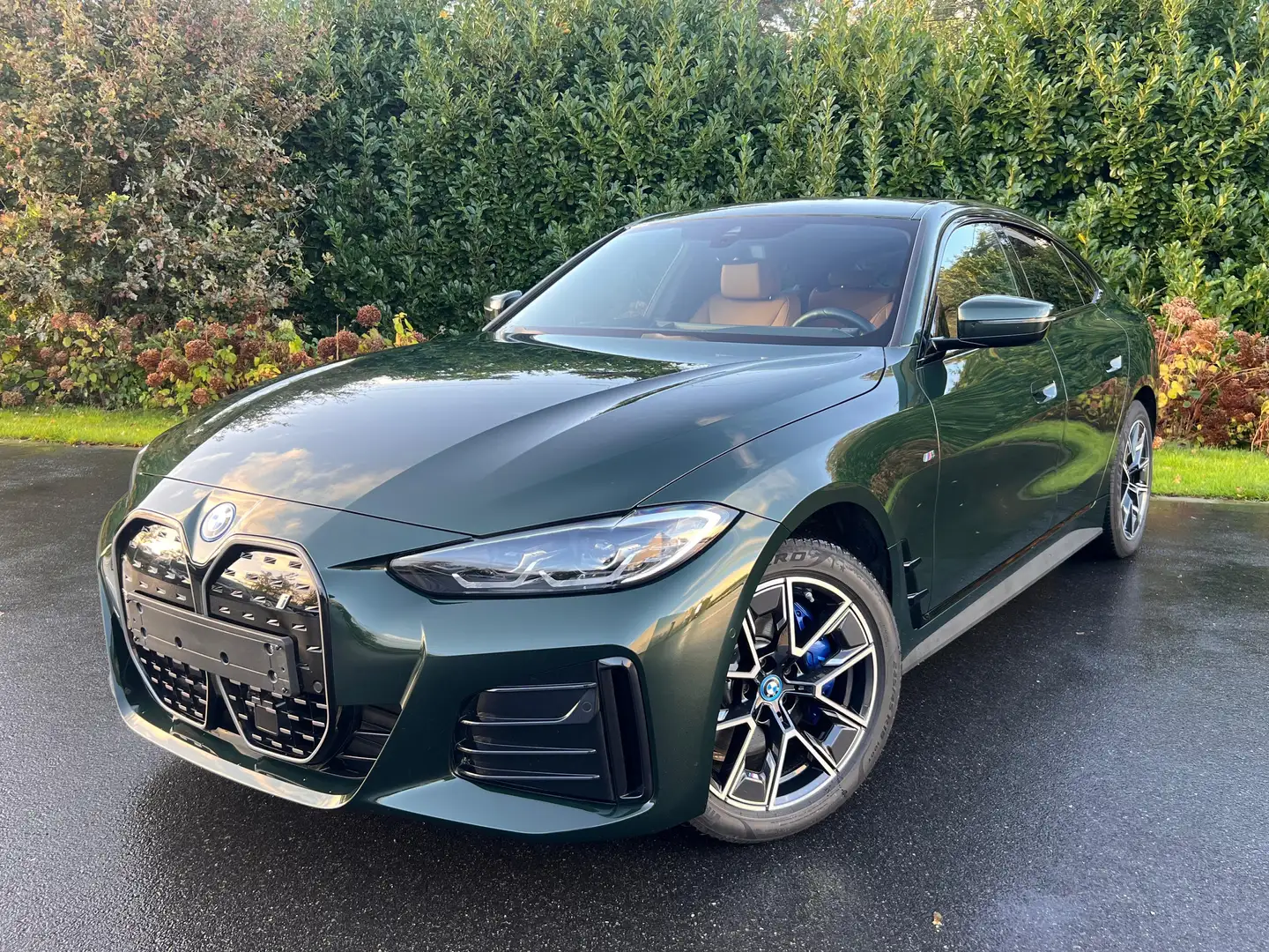 BMW i4 35 GRAND COUPE M-SPORT Groen - 2