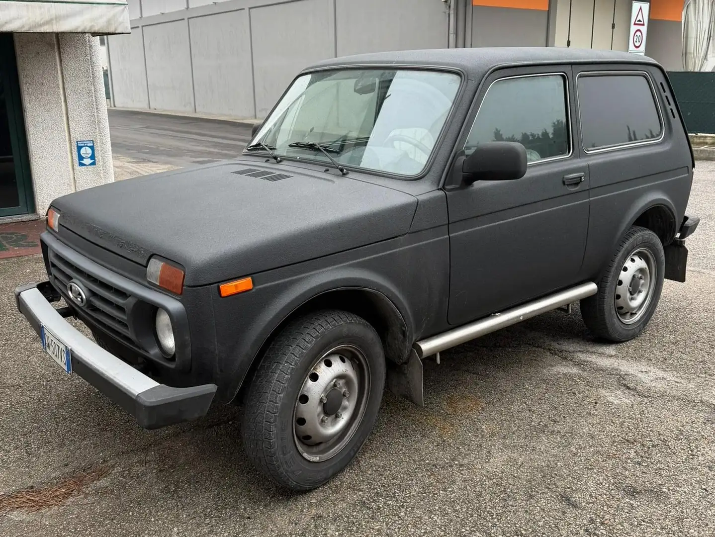 Lada Niva Niva 1.7 mpi Taiga dual fuel Gpl E5 Noir - 1