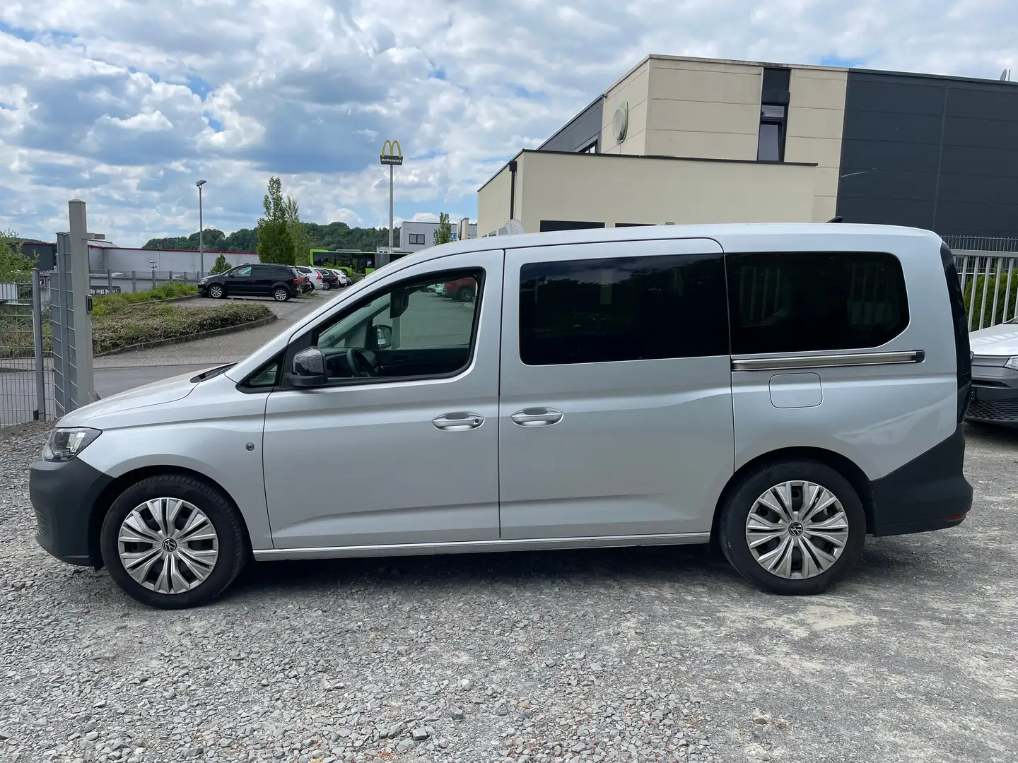 Volkswagen Caddy Basis Maxi / Kamera / Klima / Tempomat usw. Silber - 1