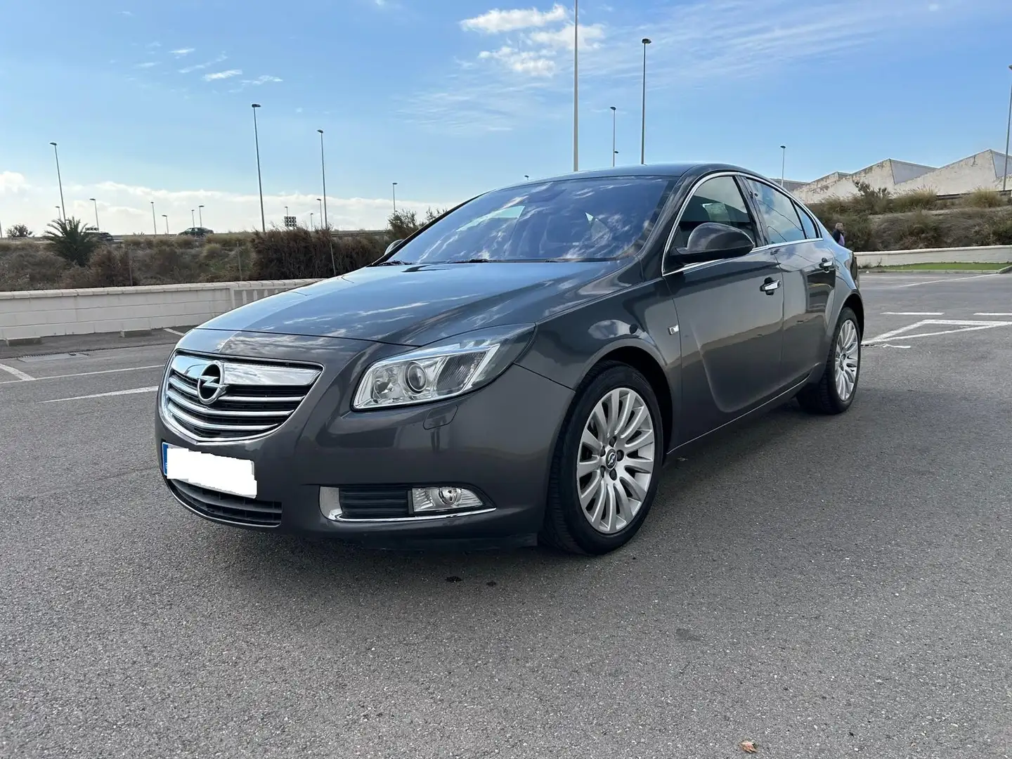 Opel Insignia 2.0CDTI Edition Aut. 130 Gris - 1