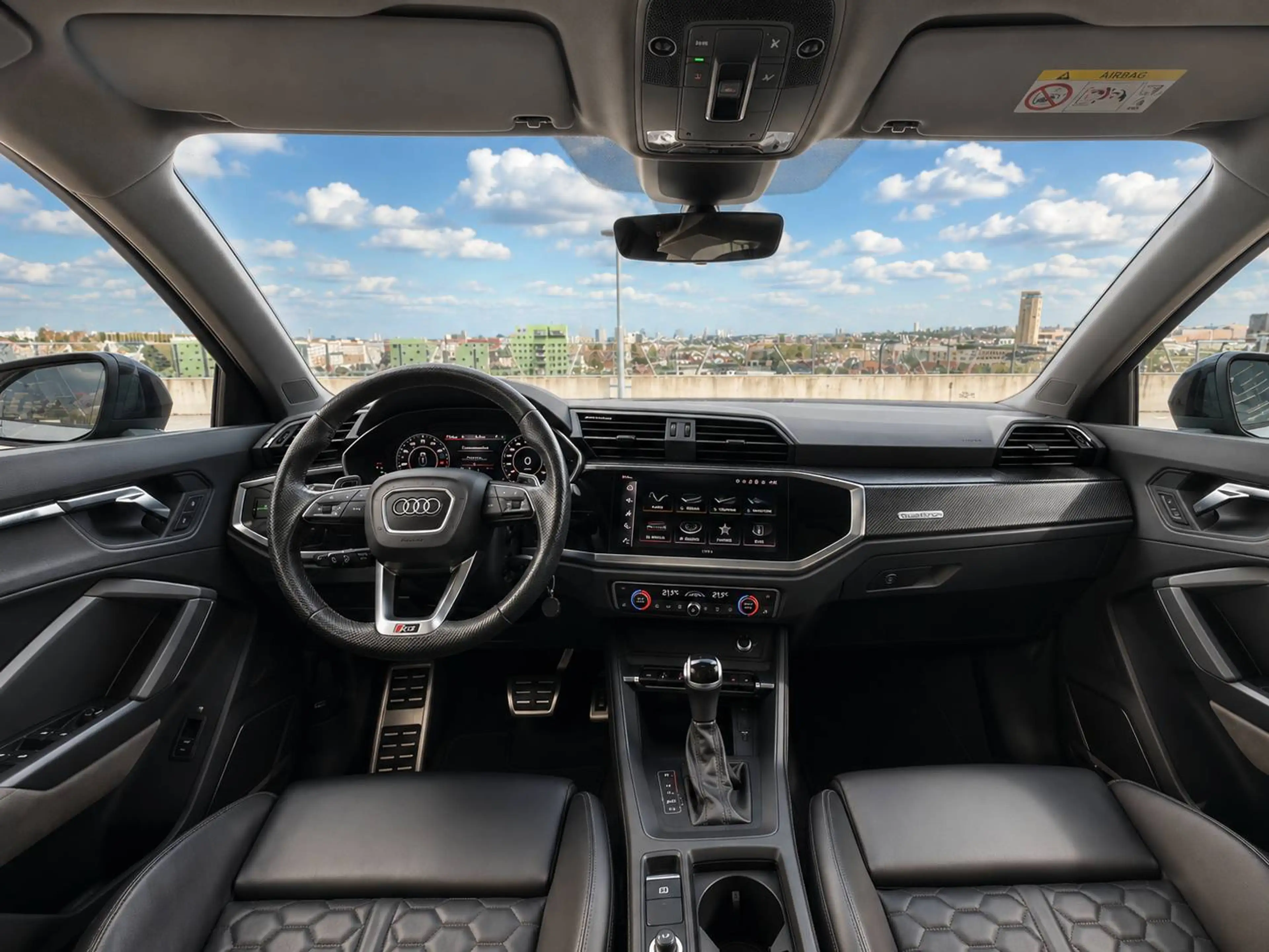 Audi RS Q3 SPORTBACK 2.5 TFSI QUATTRO S TRONIC / CARPLAY / PANO / SONOS / ENTRET. COMPLET / GARANTIE 12 MOIS — photo 9
