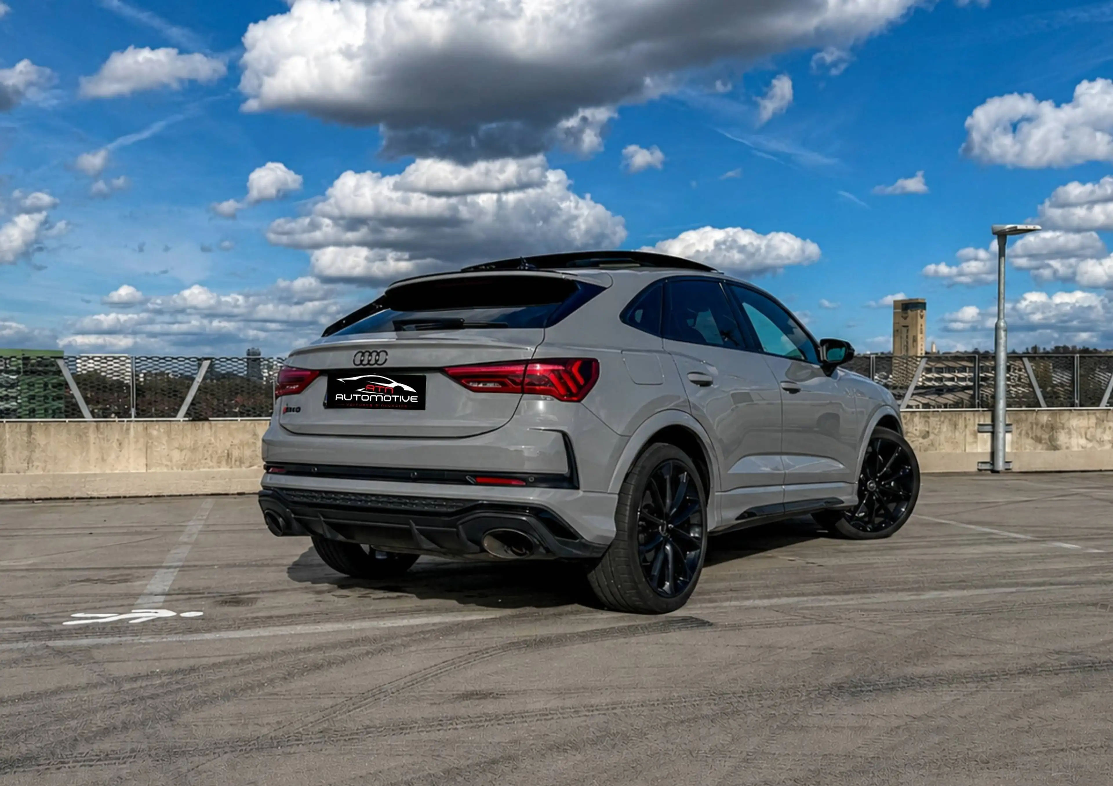 Audi RS Q3 SPORTBACK 2.5 TFSI QUATTRO S TRONIC / CARPLAY / PANO / SONOS / ENTRET. COMPLET / GARANTIE 12 MOIS — photo 4