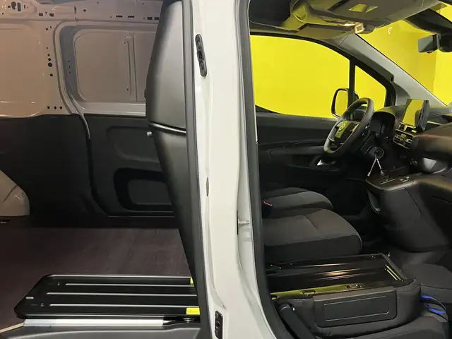 Citroen Berlingo view 7