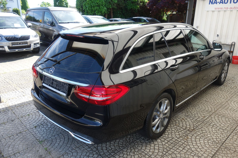 Mercedes-Benz C 180 C T-Modell C 180 CGI T/Automatik — photo 5