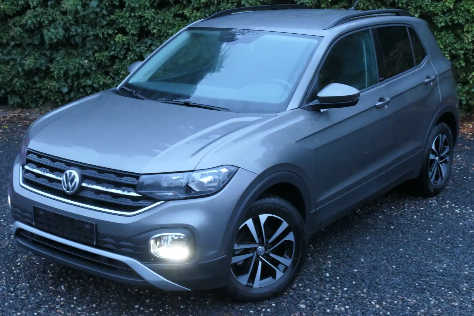 Volkswagen T-Cross United+Kamera+Navi+Totwinkel-Assistent+ Grijs - 1