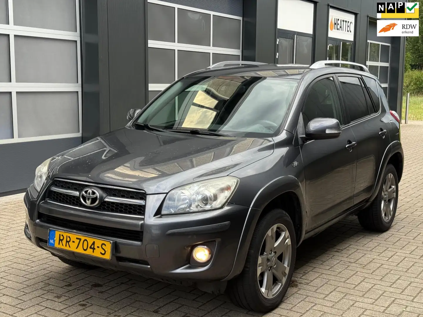 Toyota RAV 4 2.2 D-CAT Executive Business NW APK CAMERA TREKHAA Gris - 1