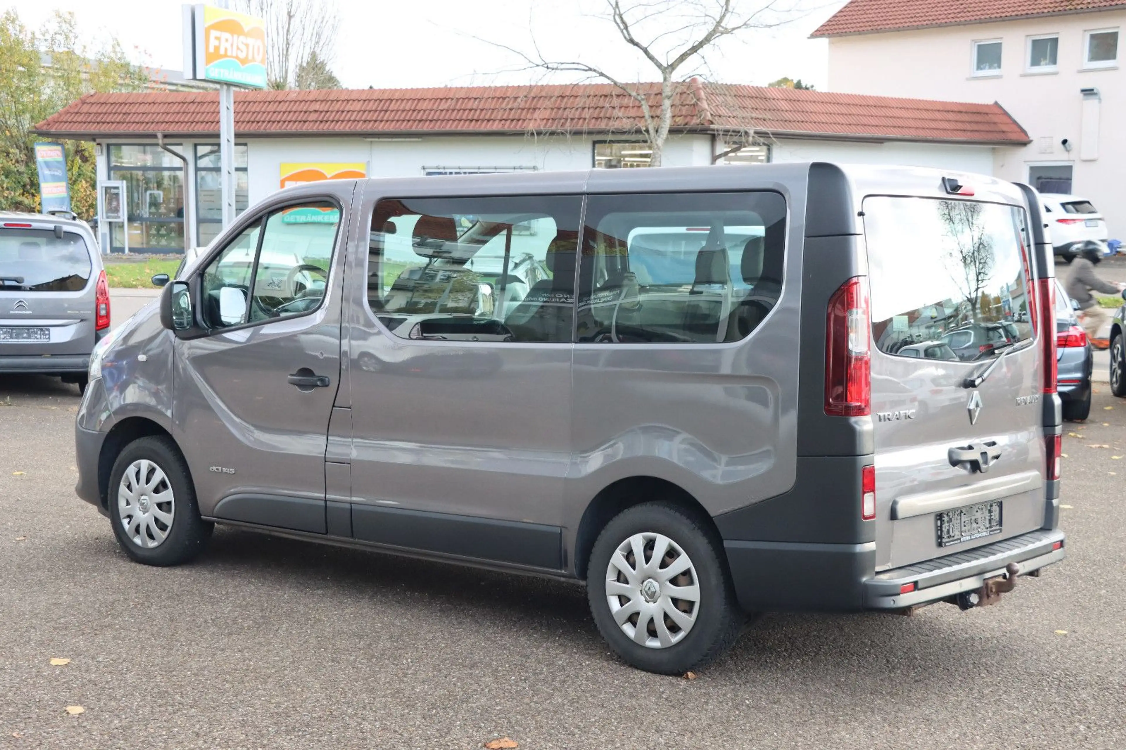 Renault Trafic 8-Sitzer L1H1 Expression l NAVI l KAMERA — photo 4