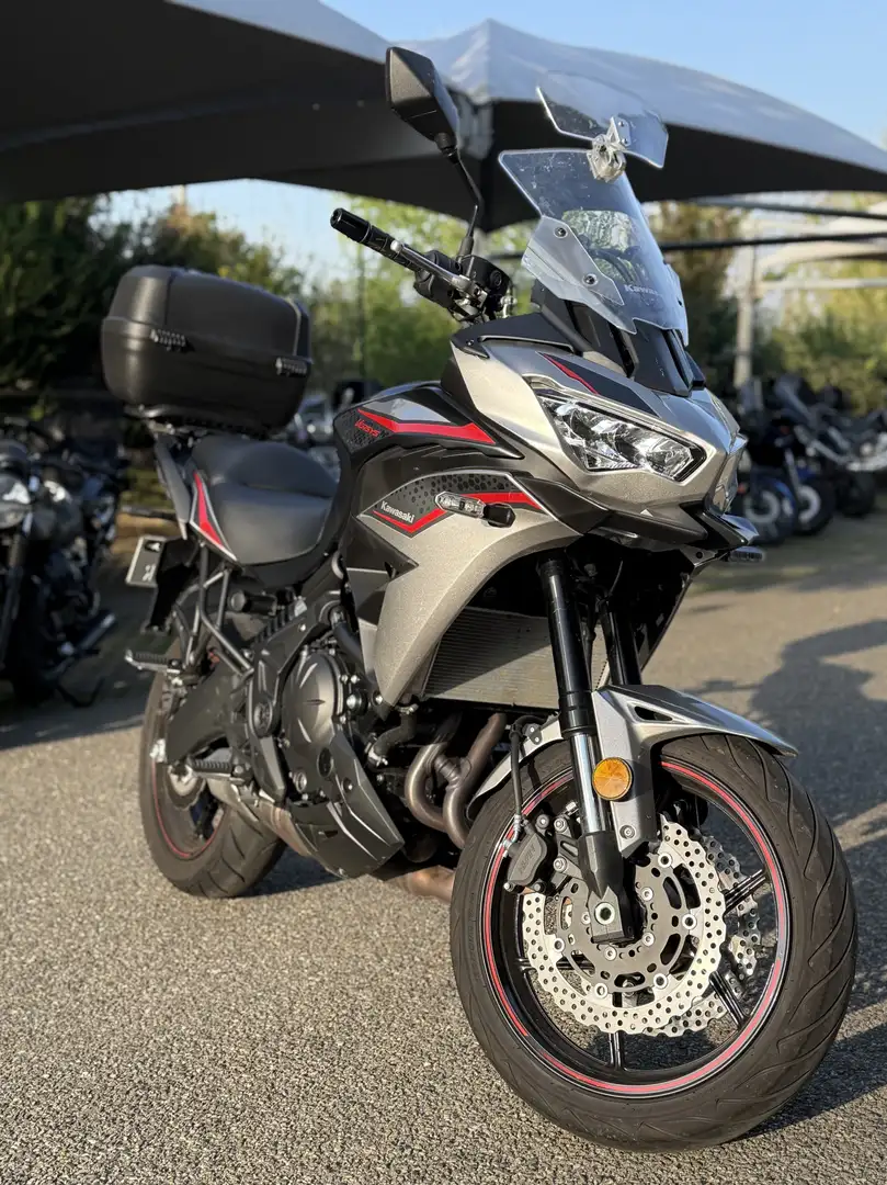 Kawasaki Versys 650 Gris - 2