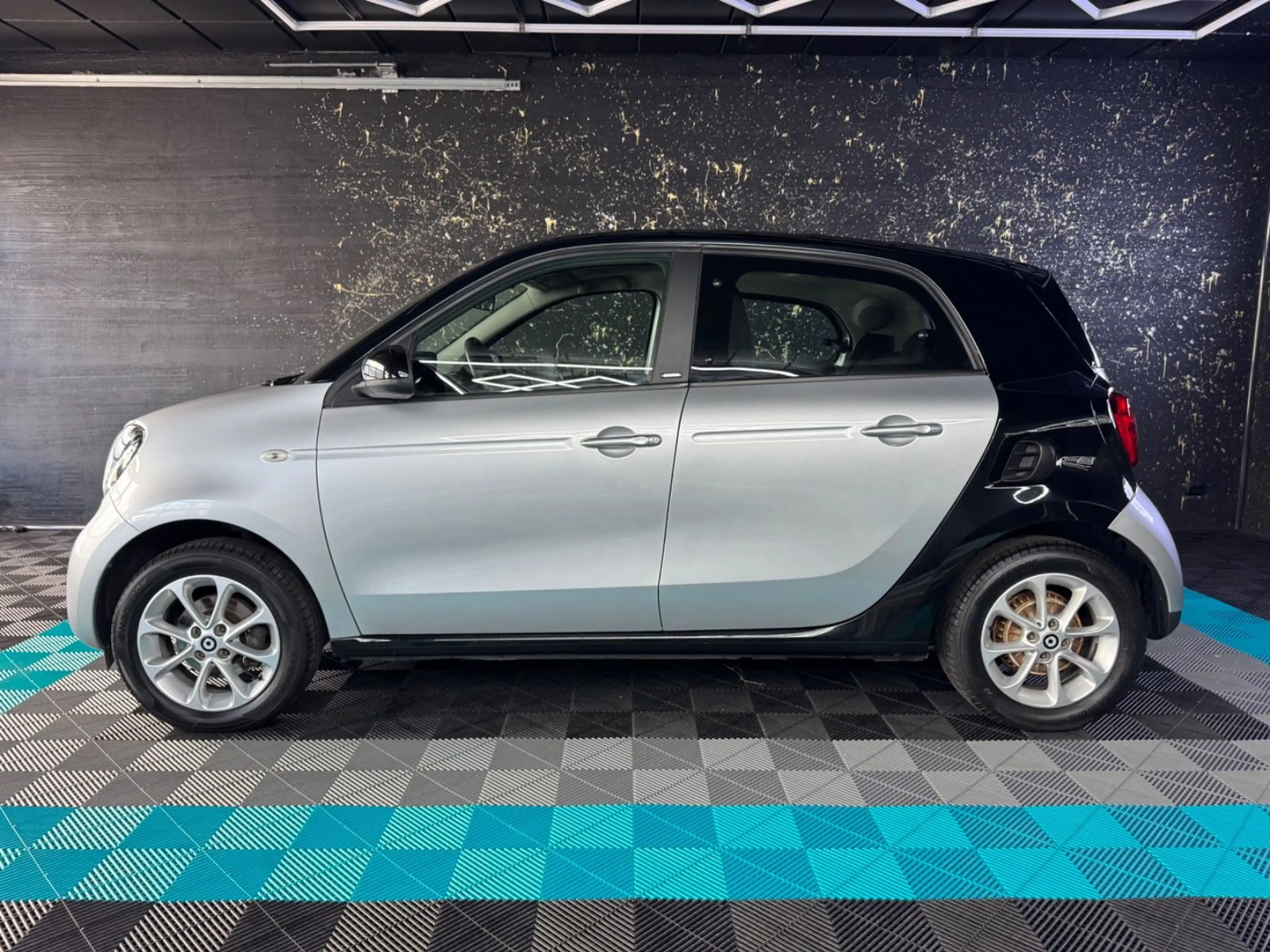 smart forFour forfour Basis NAV/PDC — photo 3