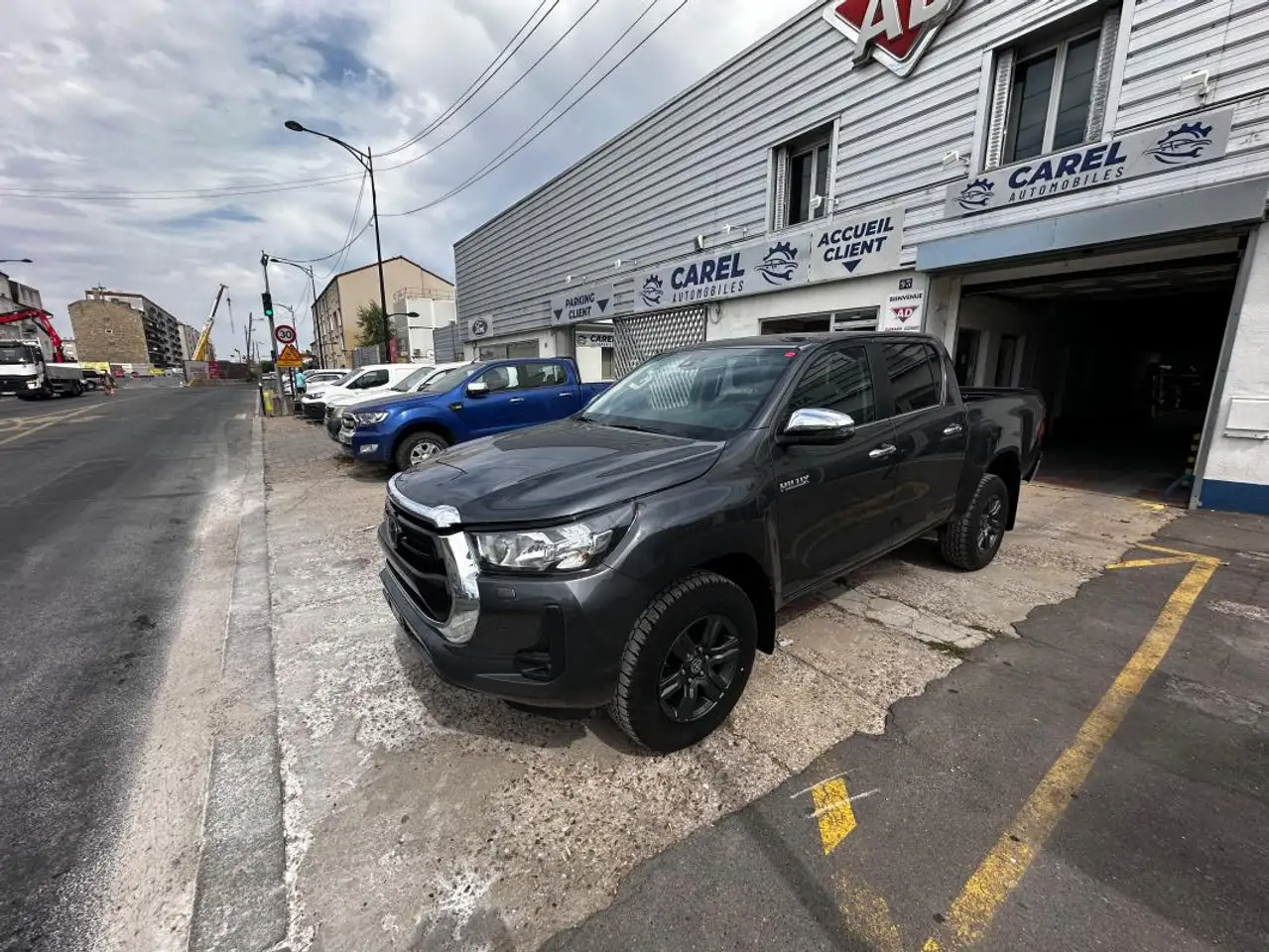 Toyota Hilux
