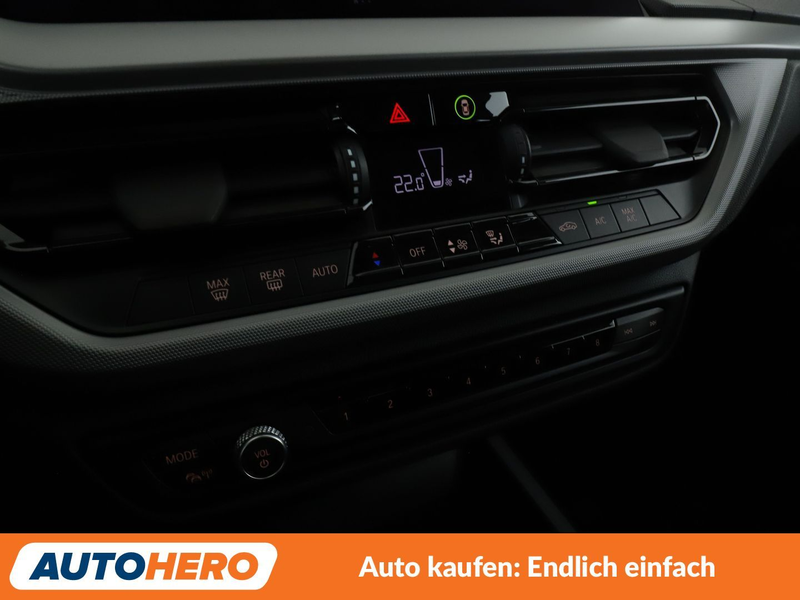 BMW 118 118d Advantage Aut.*NAVI*LED*PDC*TEMPO*ALU* — photo 24