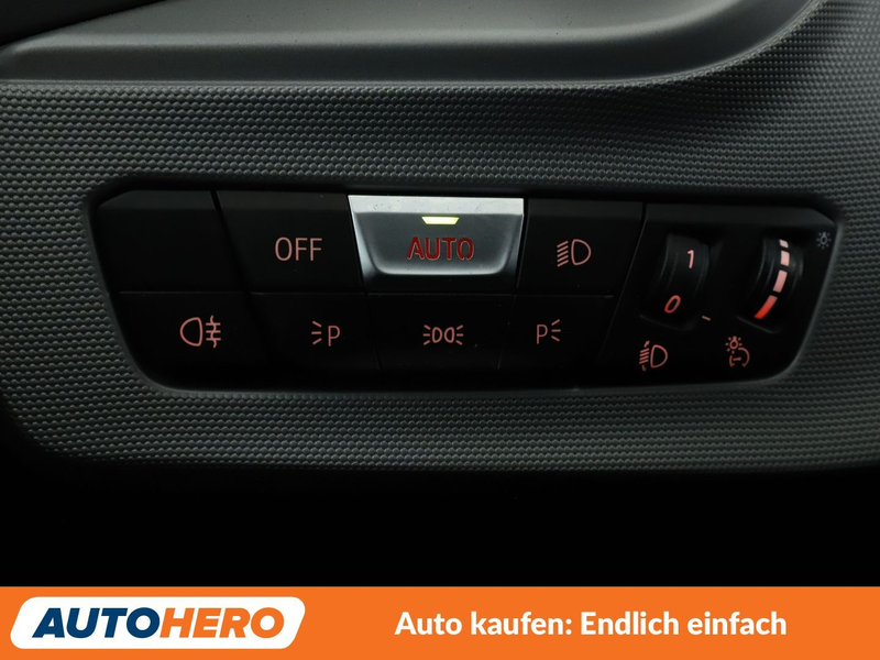 BMW 118 118d Advantage Aut.*NAVI*LED*PDC*TEMPO*ALU* — photo 27