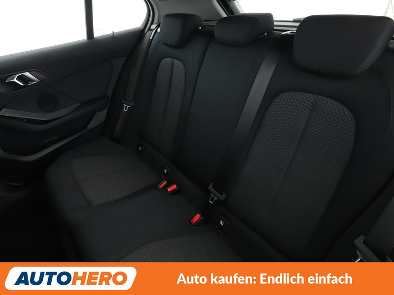 BMW 118 118d Advantage Aut.*NAVI*LED*PDC*TEMPO*ALU* — photo 14