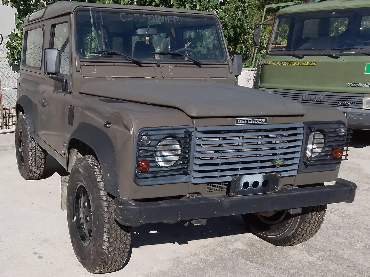 Land Rover Defender 90 2.5 td5 E SW, foto 3