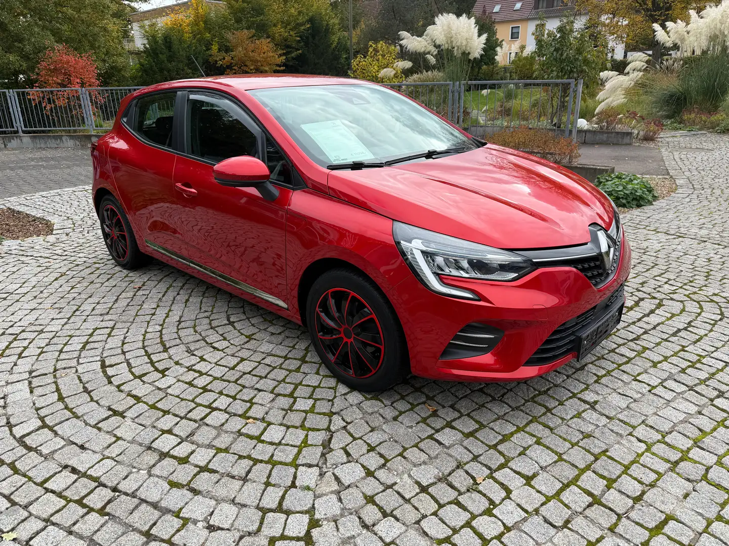 Renault Clio Experience Rot - 2
