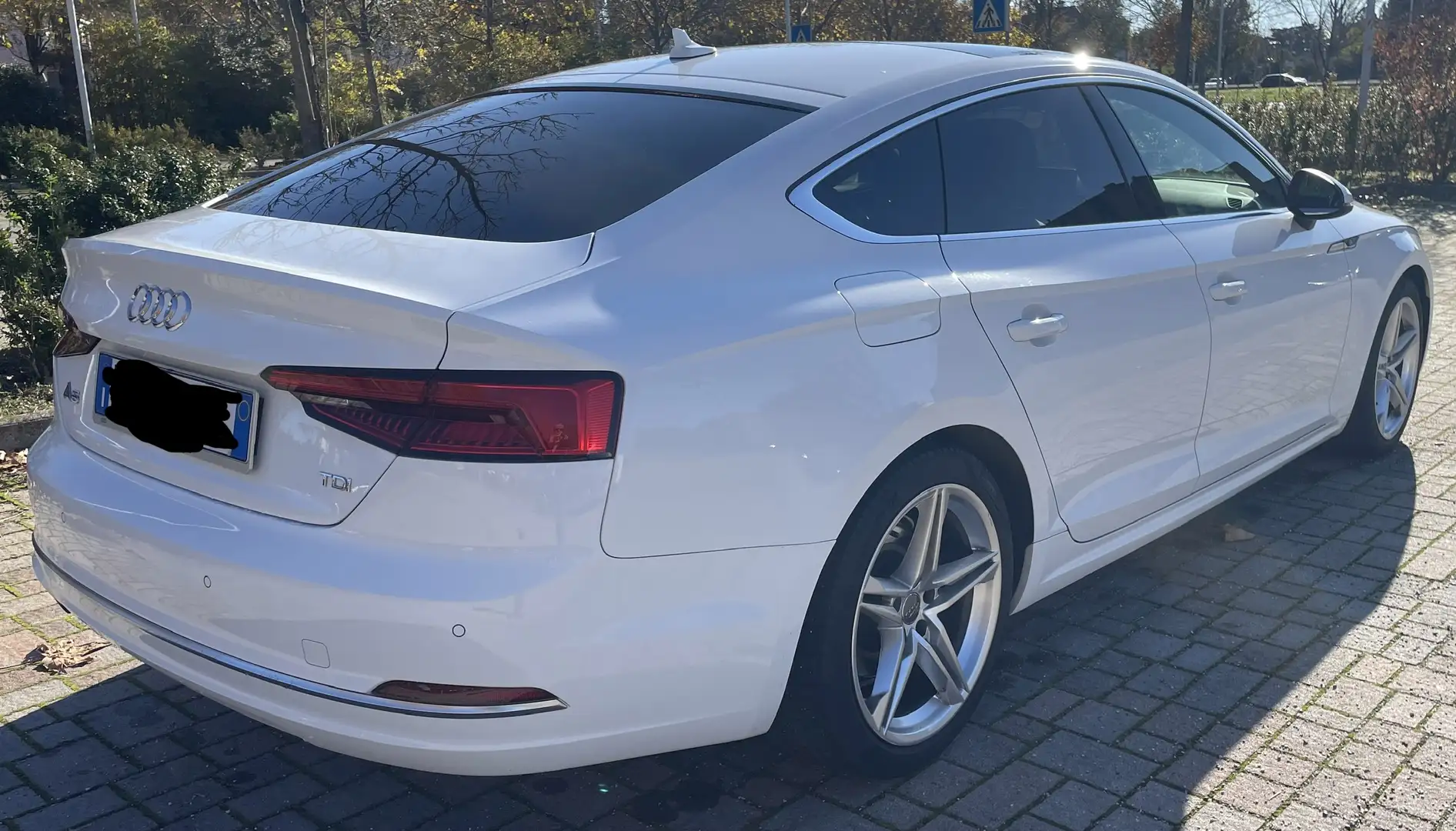 Audi A5 A5 Sportback40 2.0 tdi SLine s-tronic Bianco - 2