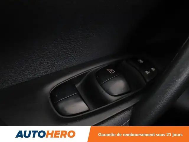 Nissan Qashqai view 27