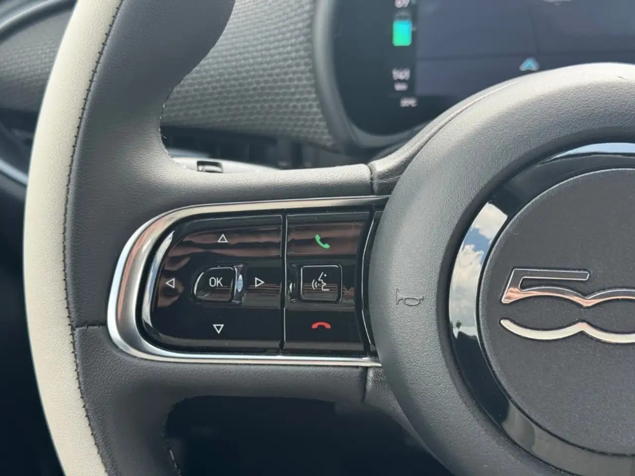 Fiat 500 E La Prima By Bocelli+NAVI+JBL+LEDER+ACC+KAMERA, миниатюра 19