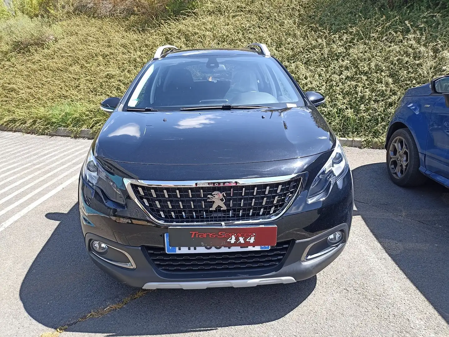 Peugeot 2008 1.2 PURETECH 110CH ALLURE BUSINESS S\u0026S EAT6 Zwart - 1