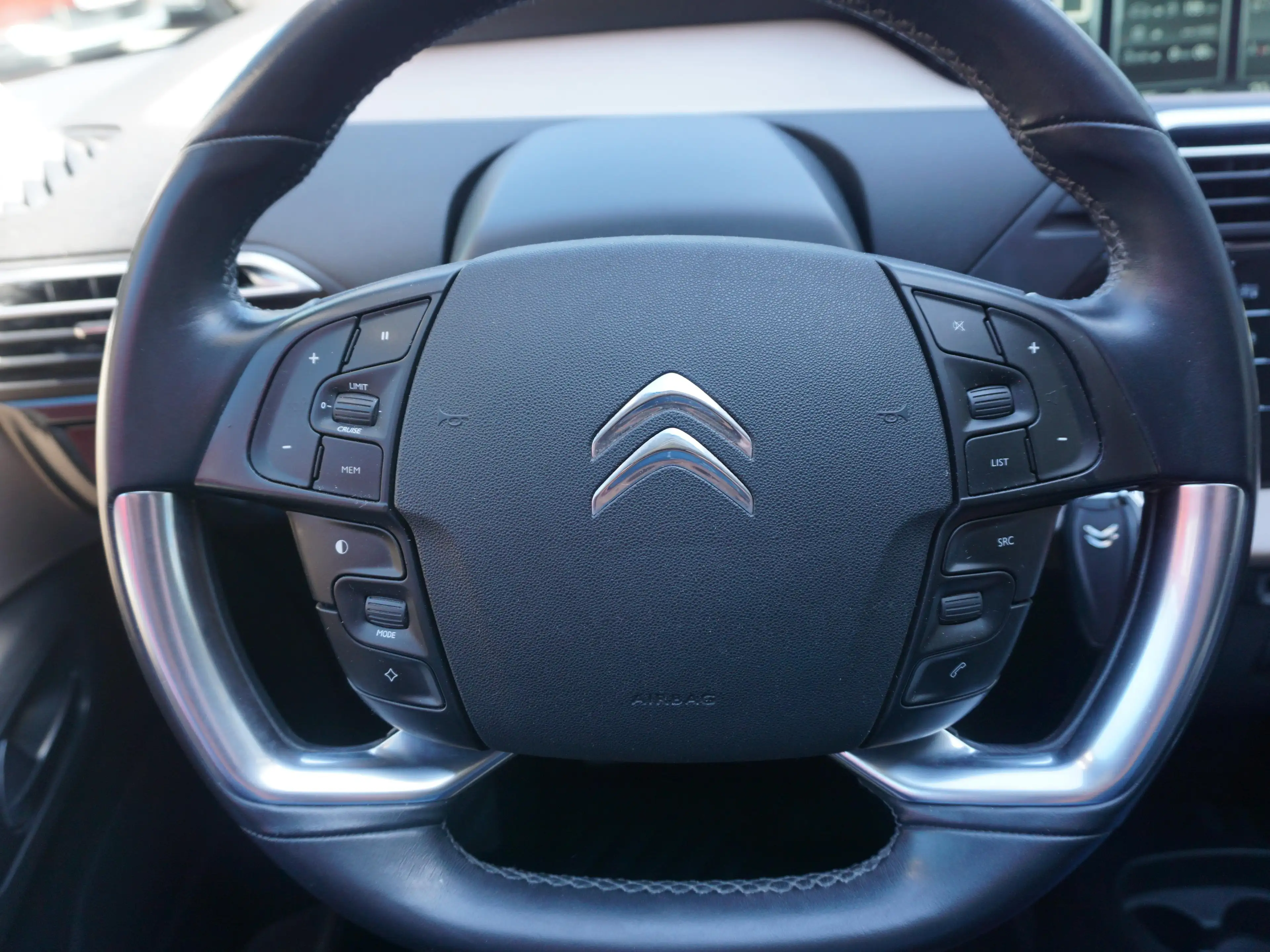 Citroen C4 Picasso PT 130 Intensiv — photo 15