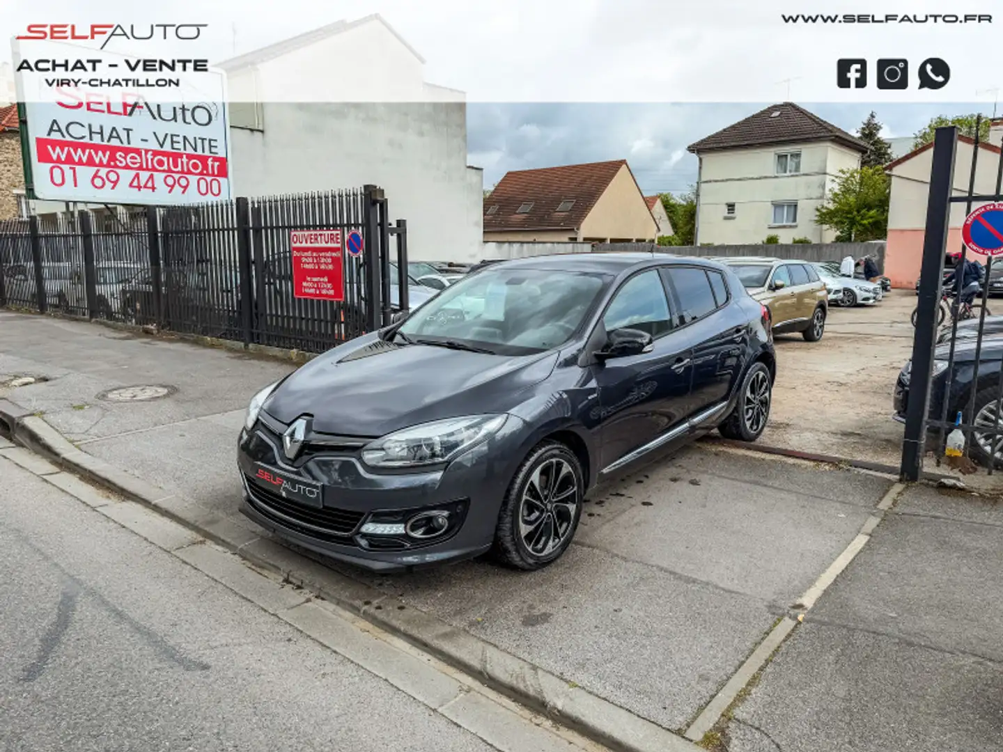 Renault Megane 1.6 DCI 130CH ENERGY BOSE ECO² Gris - 1