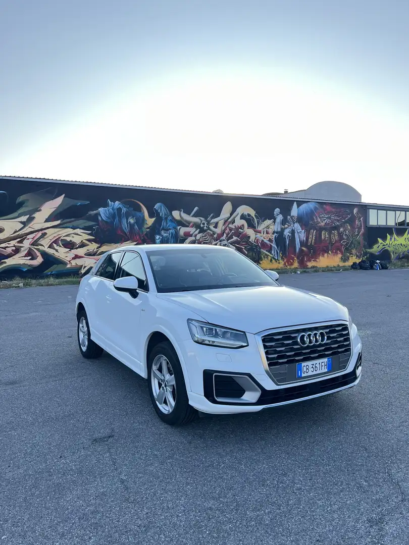 Audi Q2 1.6 TDI S-TRONIC - 2