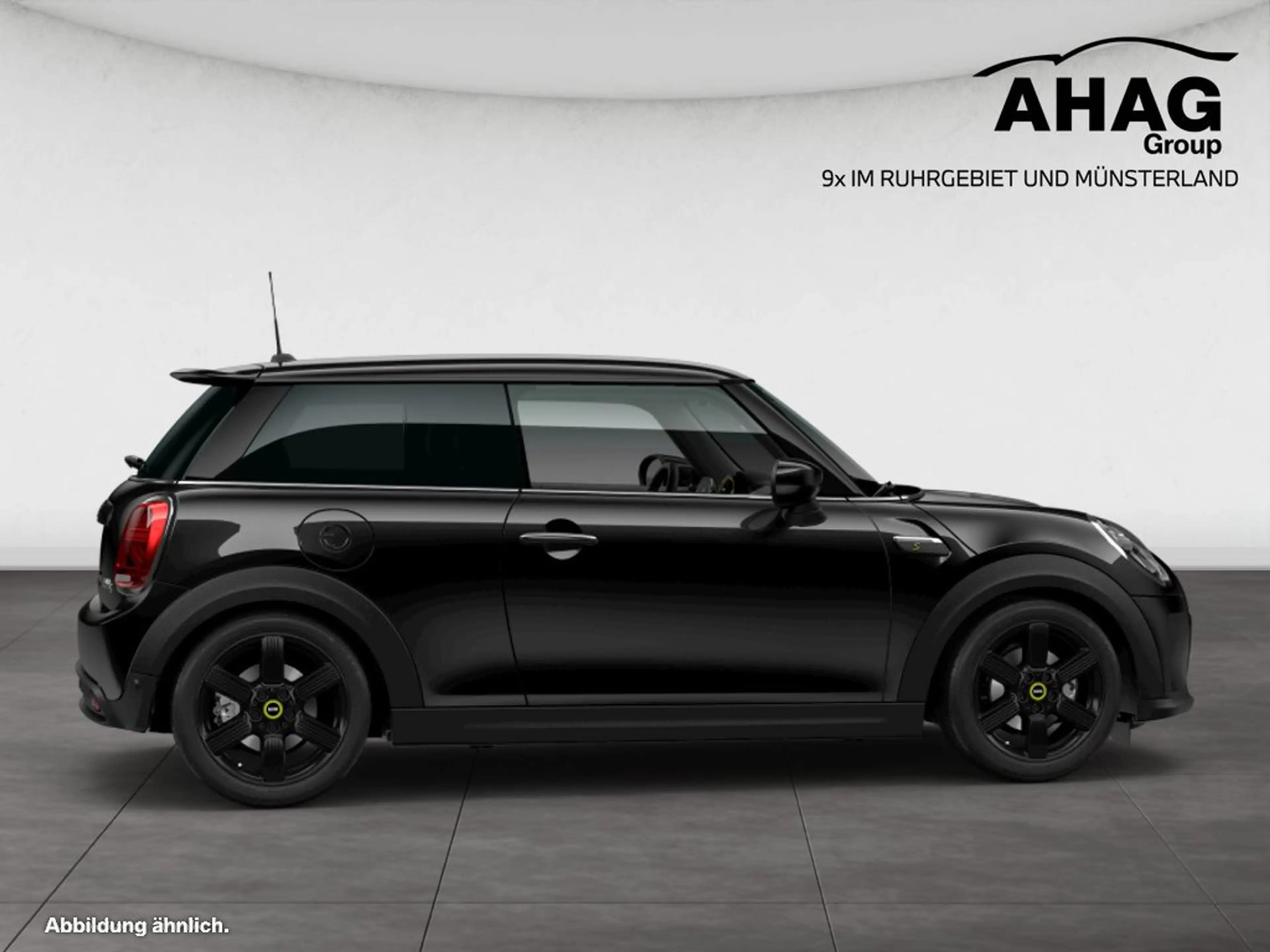 MINI Cooper SE — photo 8